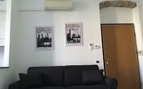 Station'S Windows